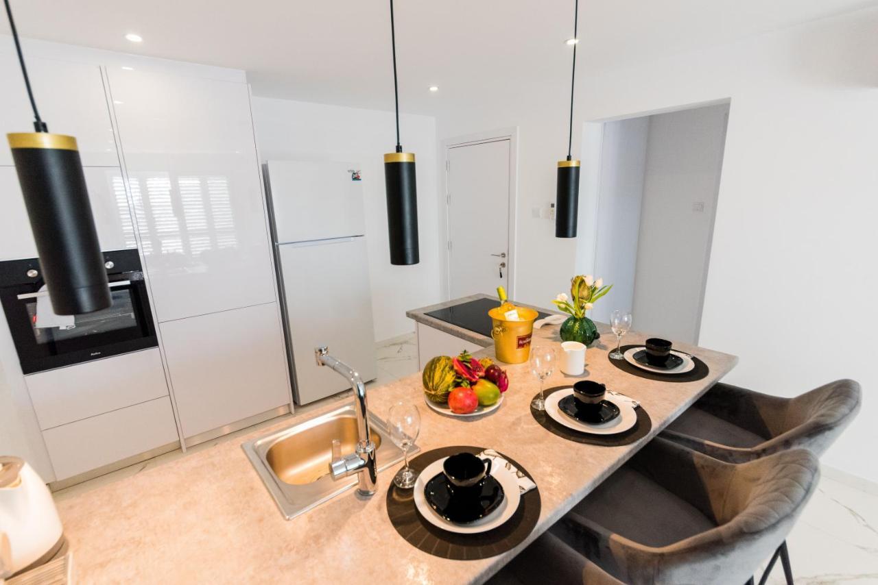 Sky Sea Cyprus Apartment Kapparis Paralimni Esterno foto